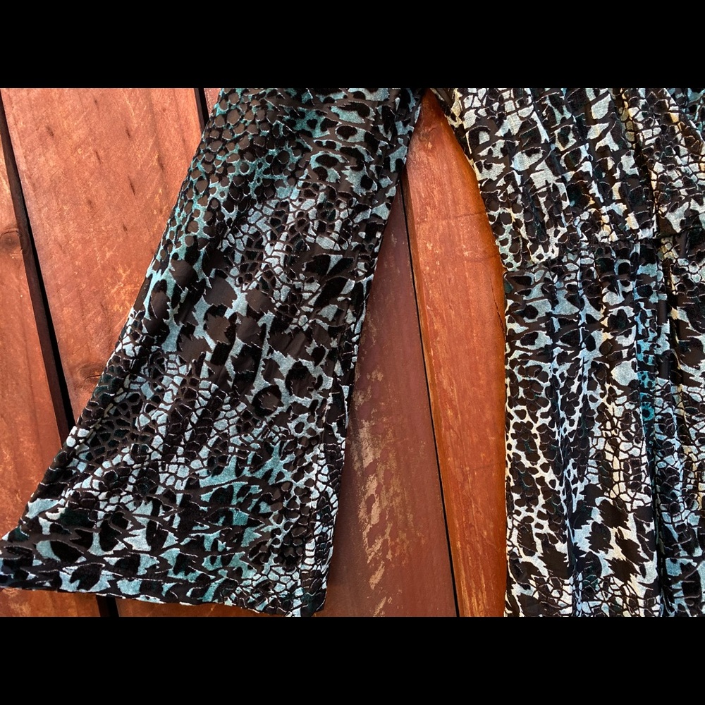 Ecote Teal Blue Leopard Print Romper - Picture 6 of 8